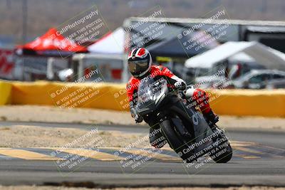 media/Apr-09-2022-SoCal Trackdays (Sat) [[c9e19a26ab]]/Turn 2 (1140am)/